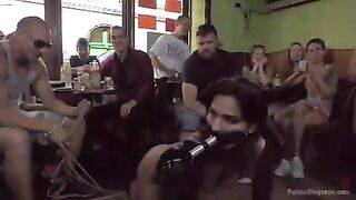 2016-04-08-kink-38331-bella-berettas-teen-pussy-gets-publicly-pounded_low