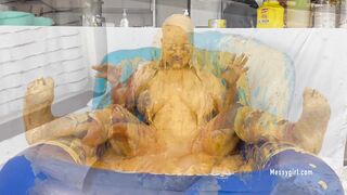 2024-10-02-messygirl-1169-a_four_course_meal_on_megan