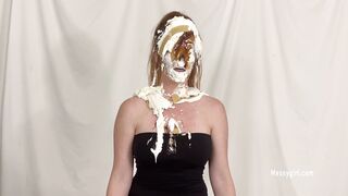 2024-12-26-messygirl-1129-emma_becomes_a_messygirl