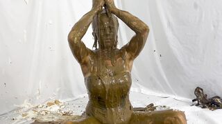 2024-12-26-messygirl-1129-emma_becomes_a_messygirl