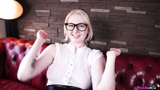 2025-01-25-upskirtjerk-library-wank_hq