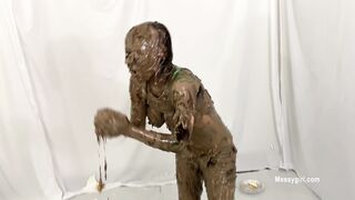 2024-04-25-messygirl-1094-payton_becomes_a_messygirl