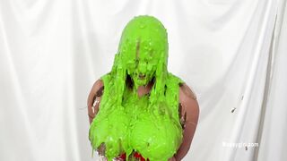 2024-10-11-messygirl-1066-alice_becomes_a_messygirl
