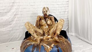 2024-11-04-messygirl-1240-sit_there_and_take_it