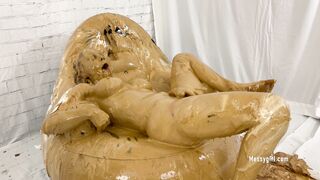 2024-11-04-messygirl-1240-sit_there_and_take_it