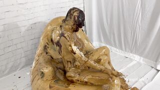 2024-11-04-messygirl-1240-sit_there_and_take_it