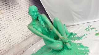2024-07-17-messygirl-1158-willa_prescott_becomes_a_messygirl