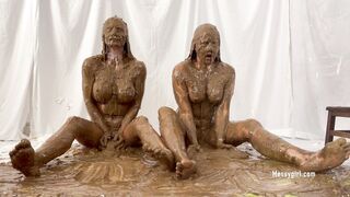 2024-02-12-messygirl-1194-messy_besties