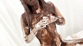 2024-04-28-messygirl-990-zoey_is_pie_banged