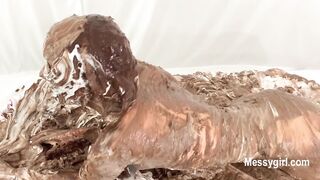 2024-04-28-messygirl-990-zoey_is_pie_banged