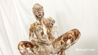 2024-03-30-messygirl-986-gooey_and_horny_sabrina