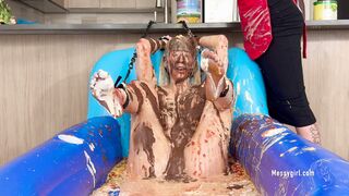 2024-06-10-messygirl-1219-the_human_garbage_disposal_spa_treatment