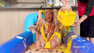 2024-06-10-messygirl-1219-the_human_garbage_disposal_spa_treatment