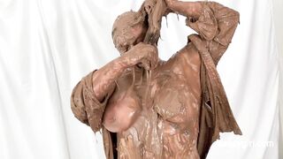 2024-10-26-messygirl-1016-brittany_becomes_a_messygirl