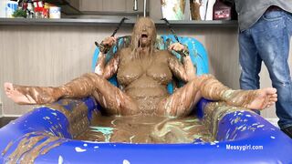 2024-03-07-messygirl-1087-alices_extreme_sliming