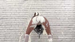 2024-12-11-messygirl-1185-the_pied_naughty_school_girl