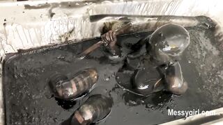 2024-06-29-messygirl-999-the_sludge_bath