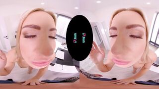 put-down-your-work-for-a-second_smartphone_mq