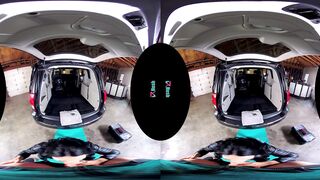 can-you-help-me-with-my-car_smartphone_mq