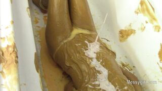 2024-01-20-messygirl-975-desperate_sabrina