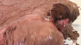 2024-06-24-messygirl-943-priscillas_first_time