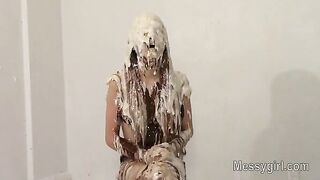 2024-08-20-messygirl-899-bonnie_becomes_a_messygirl