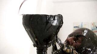 2024-03-13-messygirl-875-vika_goes_extreme