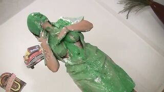 2024-09-04-messygirl-842-the_messy_waitress