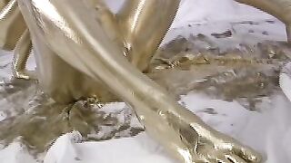 2024-02-24-messygirl-640-naughty_and_golden_candle_boxx