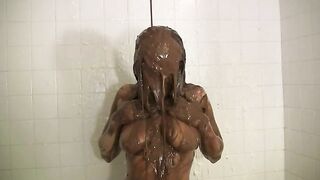 2024-05-19-messygirl-652-jordana_leigh_is_messy_and_aroused