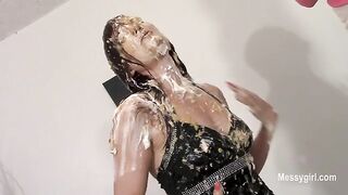 2024-08-27-messygirl-900-dont_pull_the_rope