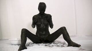2024-06-30-messygirl-658-greased_and_oiled_connie