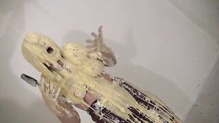 2024-11-27-messygirl-856-the_bakers_strike