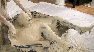 2024-10-05-messygirl-724-tilly_and_penelope_in_the_glop_bath
