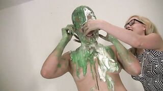 2024-09-18-messygirl-844-the_novelty_gift_tester