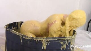 2024-09-17-messygirl-903-amy_takes_a_batter_bath