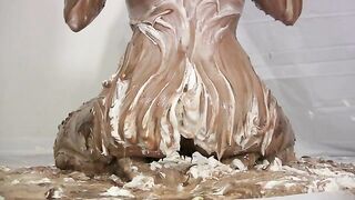2024-08-05-messygirl-663-messy_in_and_out_of_swimwear