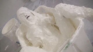 2024-11-16-messygirl-730-marshmallow_engulfed_justine