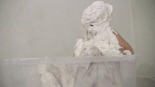 2024-11-16-messygirl-730-marshmallow_engulfed_justine
