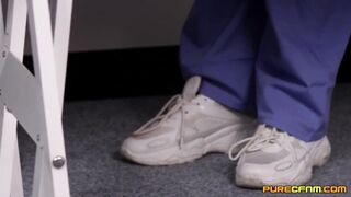 2022-03-04-purecfnm-surgeons-hands_720p