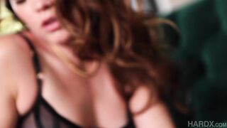 anallyflexible_s01_zacwild_katiekush_540p