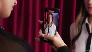 straplez-2025-02-20-seductress-kiss-2-720