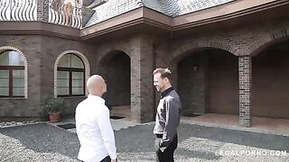 2019-05-07-pornworld-43375-gp656_720
