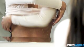 2019-05-06-pornworld-43377-babysitter-does-her-job_720