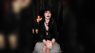 onlyfans.24.10.31.brookelynnebriar.presents.coven.cum.collection.joi