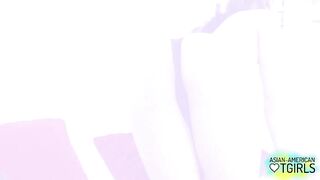 Lexi-Barbie-Spreads-It_480p