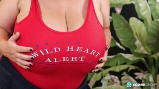JuliaJones_34914_720p