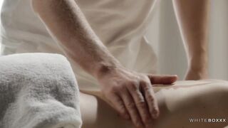 relaxing-massage-and-sex-for-hot-blonde_720