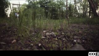 athletic-girl-enjoys-intense-sex_720