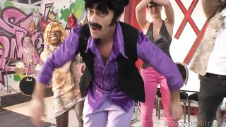 xxxfucktory-theparodyitalianstylescene02_s02_cassidyb_redfreddy_540p